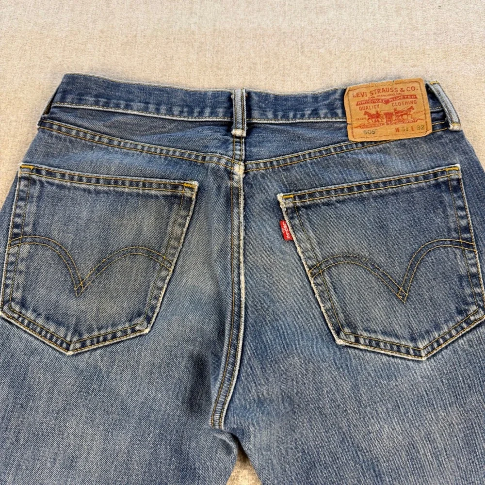 Levi's 505 Jeans Mens 31x32 Blue Straight Leg Regular Fit Denim